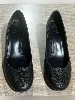 Tory Burch black wedge shoes